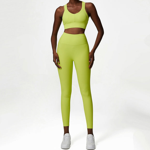 Fashionable Plus Size Seamless Yoga Wear
