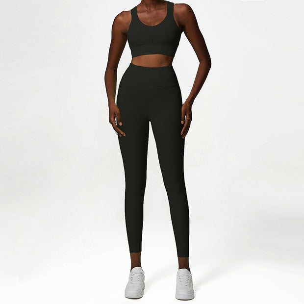 Fashionable Plus Size Seamless Yoga Wear